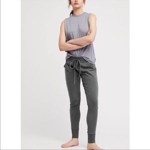 Free People sunny skinny jogger NWT